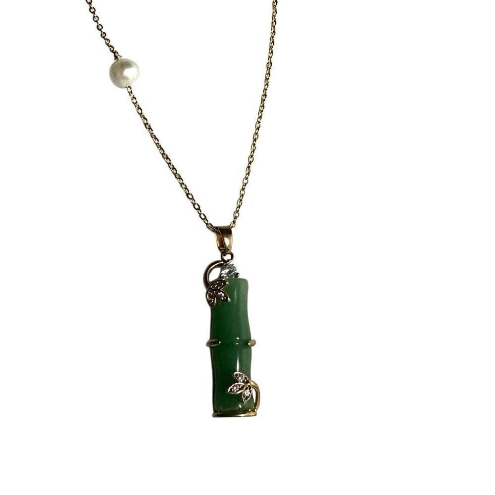 Jade Bamboo   Gold tone Rhinestone Pendant Necklace